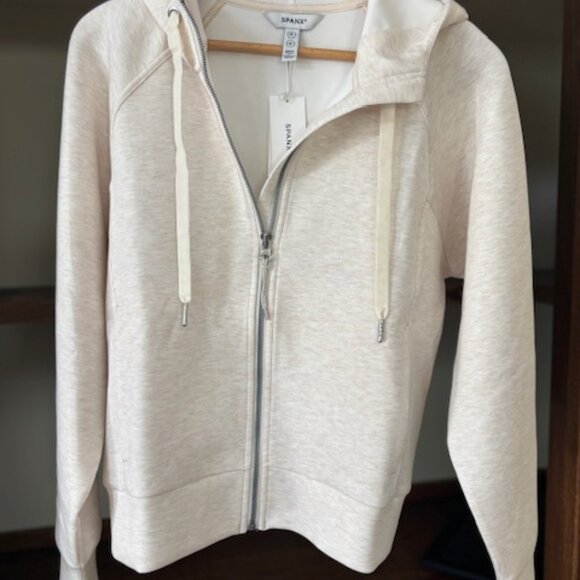 Brand New with Tags – SPANX AirEssentials Full Zip Hoodie - Picture 6 of 6